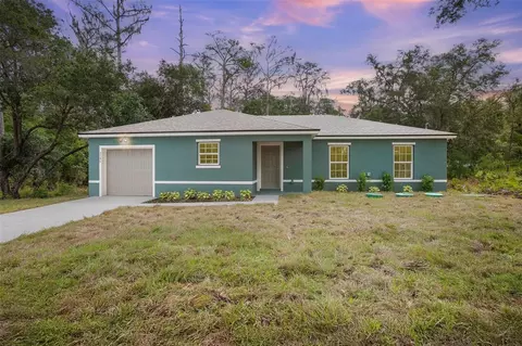 2145 8th Ave, Deland, FL 32724