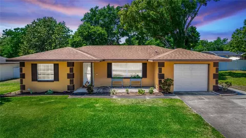 242 Linda Vista St, Debary, FL 32713