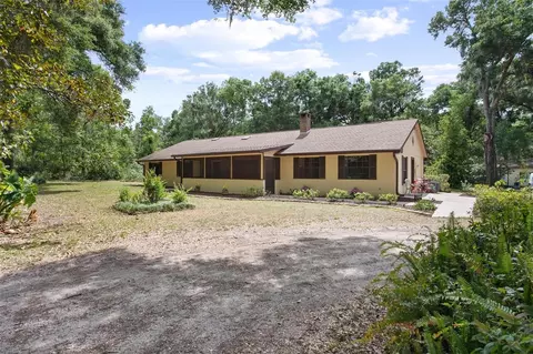 1690 S Adelle Ave, Deland, FL 32720