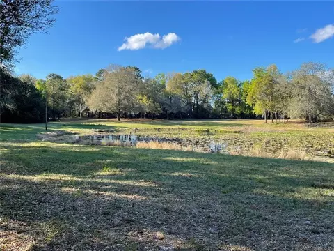 195 Lake Molly Ave, Deland, FL 32724