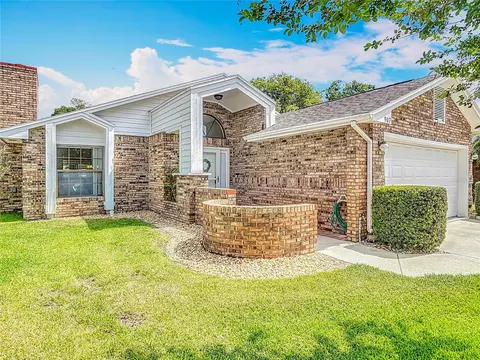 907 Silver Leaf Pl, Port Orange, FL 32127