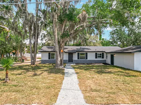 511 Doctors Dr, Oviedo, FL 32765