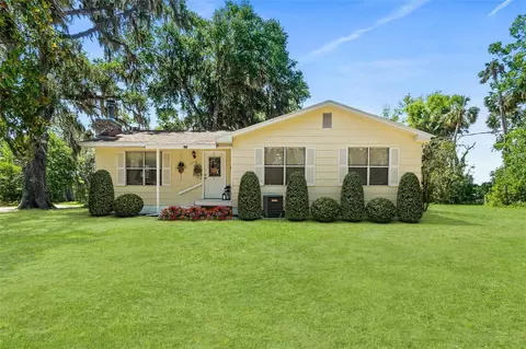51 Silk Moss Ct, South Daytona, FL 32119