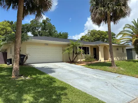 516 Hickorywood Ave, Altamonte Springs, FL 32714