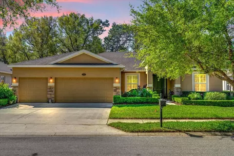 320 W Victoria Trails Blvd, Deland, FL 32724