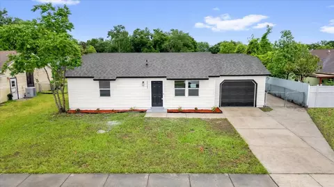 2517 Oak Hollow Dr, Kissimmee, FL 34744