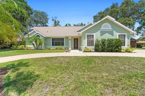 25 Pine Glen Dr, Debary, FL 32713