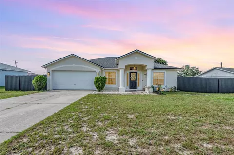 2884 Sweet Springs St, Deltona, FL 32738