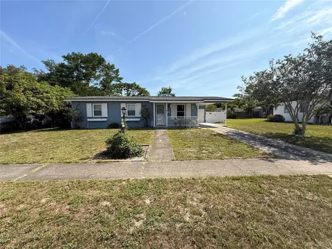 1081 Cobblestone Ave, Deltona, FL 32725