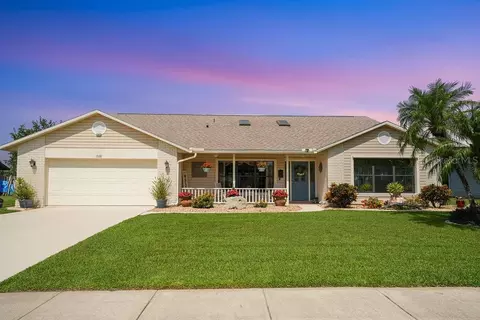 928 Chickadee Dr, Port Orange, FL 32127