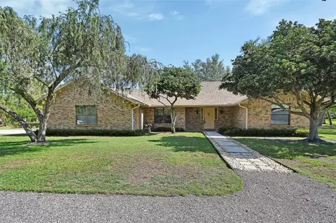2699 Audubon Ave, Deland, FL 32720