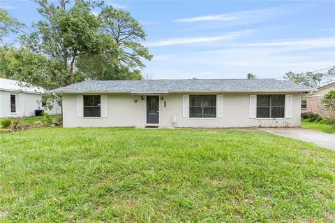 2127 3rd Ave, Deland, FL 32724