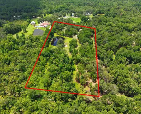 1676 Sunset Trl, Geneva, FL 32732