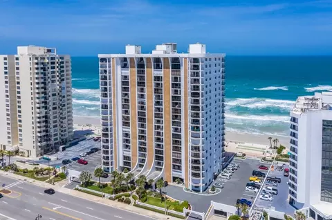 3003 S Atlantic Ave #3A2, Daytona Beach Shores, FL 32118