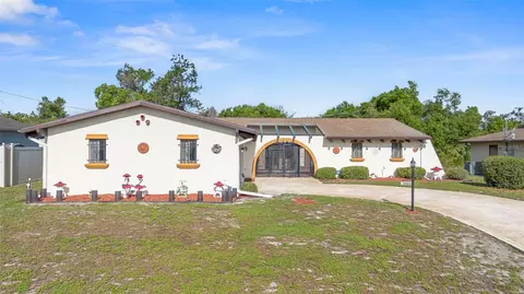 2080 Roseway Ave, Deltona, FL 32738