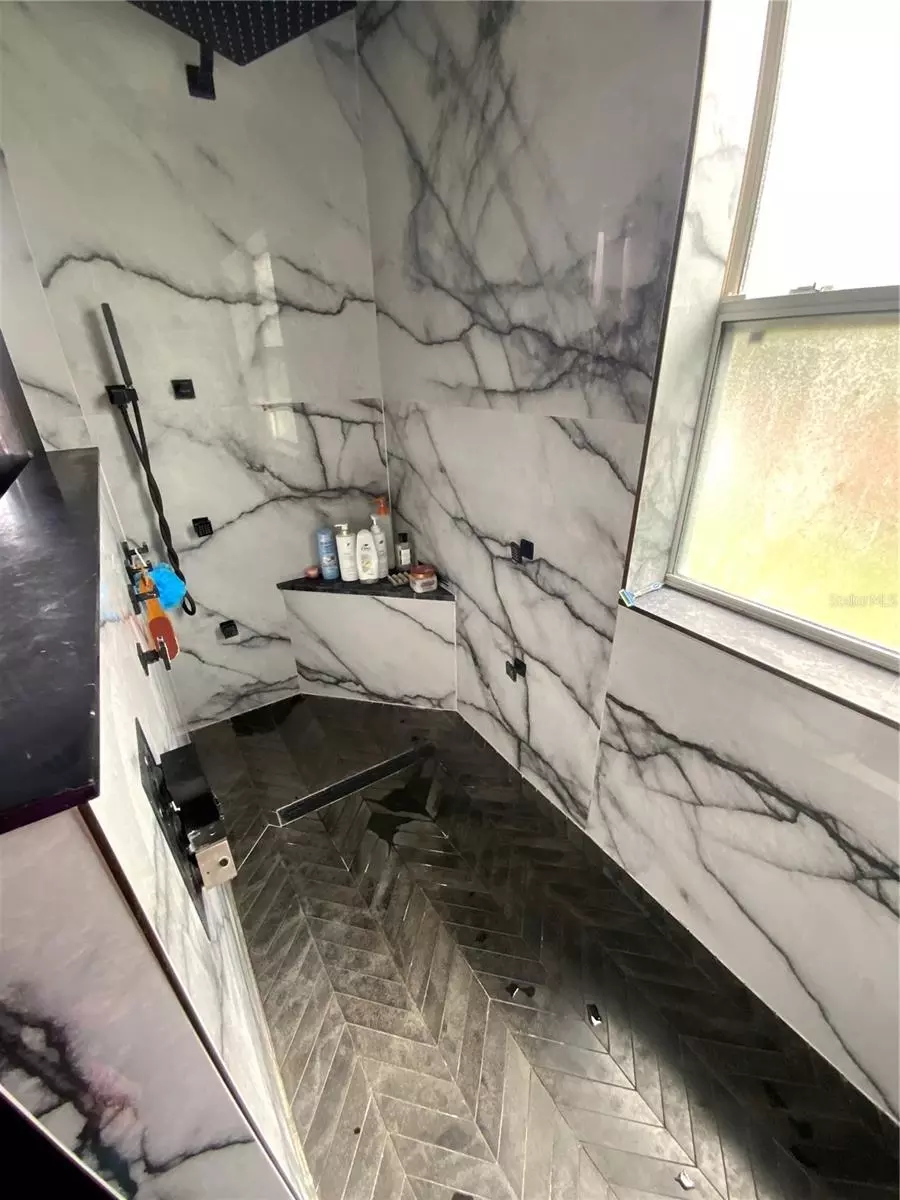 Bath - 3339 Croton Ave, Deltona, FL 32738 photo 2 of 6