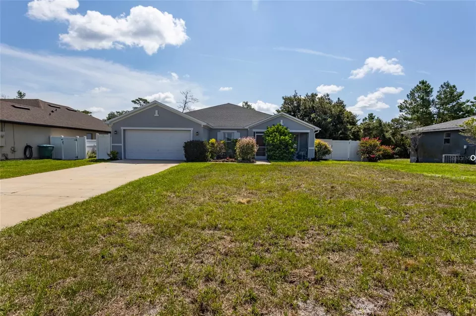 Exterior - 3339 Croton Ave, Deltona, FL 32738 photo 7 of 9