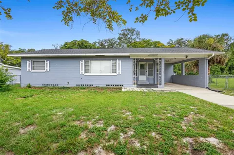 149 Lakewood Dr, Debary, FL 32713