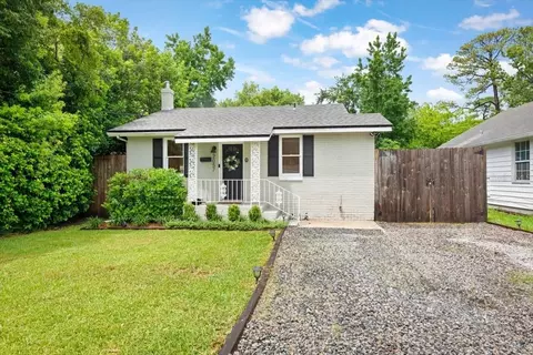 2057 Huntsford Rd, Jacksonville, FL 32207