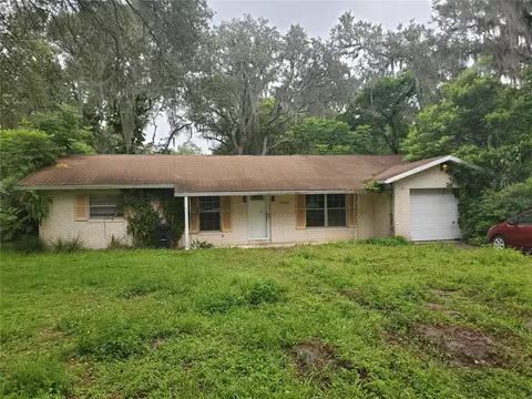 25 Poinsettia Dr, Deland, FL 32724
