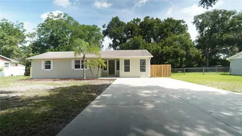 220 Lucerne Dr, Debary, FL 32713