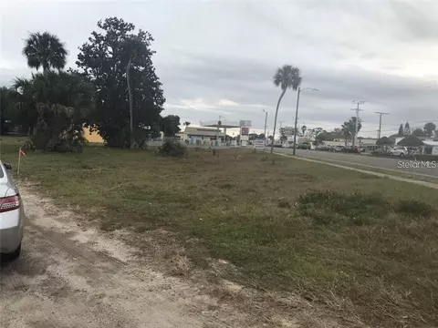 106 Lamont St, Edgewater, FL 32132 photo 3