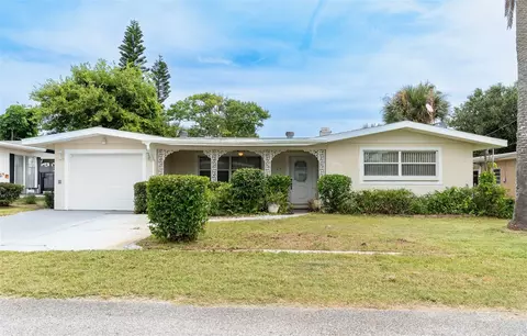 417 Manhattan Ave, Daytona Beach, FL 32118