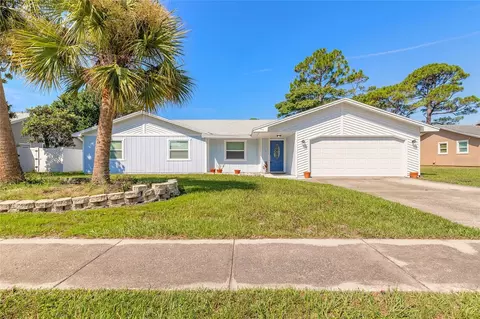 840 Pine Forest Trl W, Port Orange, FL 32127