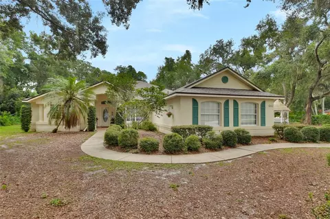 3613 Royal Fern Cir, Deland, FL 32724