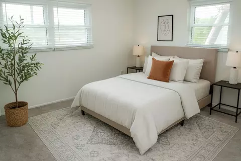 Bedroom - 722 65th Ave E, Bradenton, FL 34203 photo 6 of 6