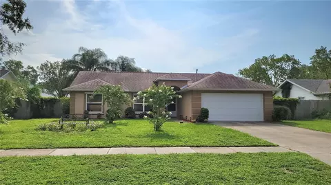 1401 Hendren Dr, Deland, FL 32724