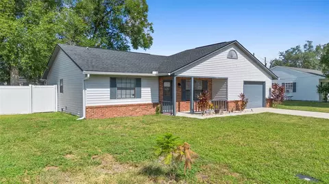 1150 Orangewood Ave, Deland, FL 32724