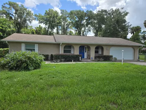2511 Grand Ave, Deland, FL 32720