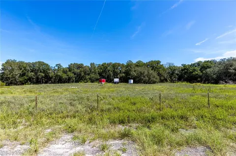 1774 Old Titusville Rd, Deltona, FL 32725