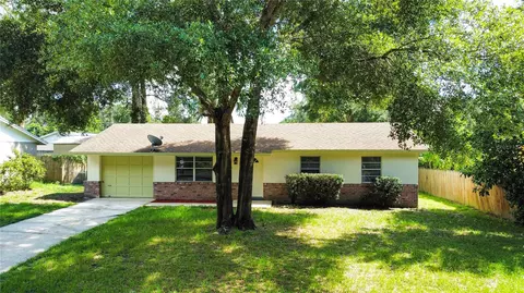 1041 North Ave, Deland, FL 32720