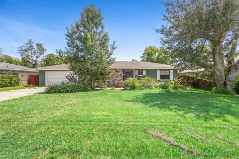 905 Vicksburg St, Deltona, FL 32725