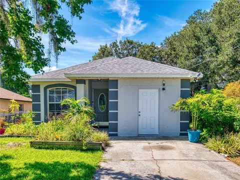 460 Green St, Deland, FL 32720