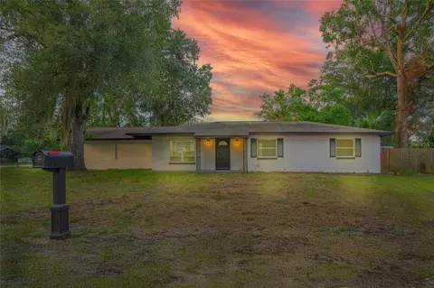 226 Delmar Ln, Debary, FL 32713