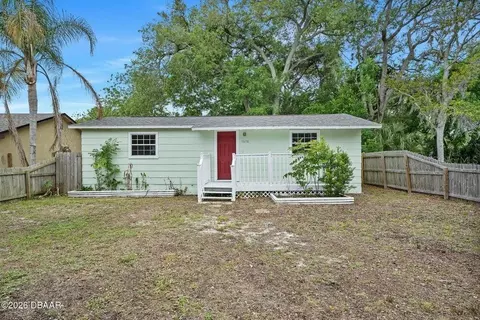 1636 Valencia Ave, Daytona Beach, FL 32117