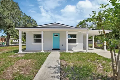 933 Longview Ave, Deland, FL 32720