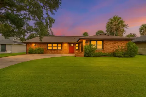 1219 Wayne Ave, New Smyrna Beach, FL 32168