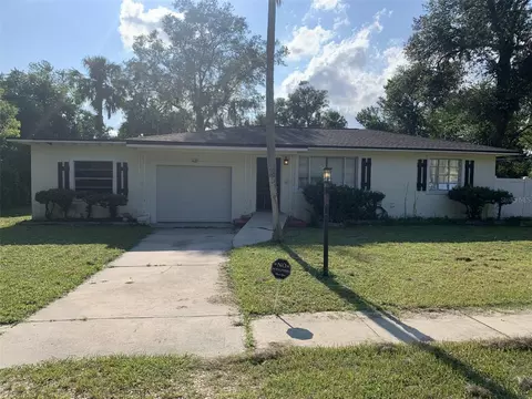 420 S Montgomery Ave, Deland, FL 32720