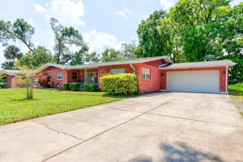 822 Vernon St, Daytona Beach, FL 32114