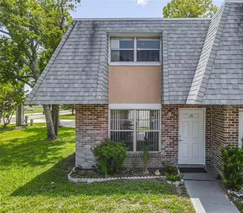 1610 S Palmetto Ave #25, South Daytona, FL 32119