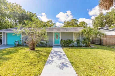 435 8th St, Holly Hill, FL 32117