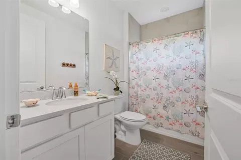 Bath - 2128 Raglan Cir, Ormond Beach, FL 32174 photo 4 of 4