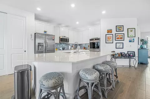Kitchen - 2128 Raglan Cir, Ormond Beach, FL 32174 photo 2 of 3