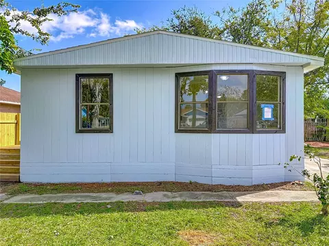 1585 Tuscaloosa Ave, Daytona Beach, FL 32117