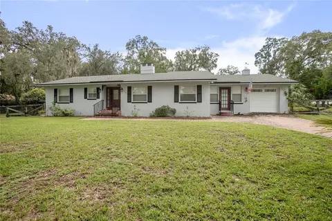 1930 Trinidad St, Deland, FL 32720