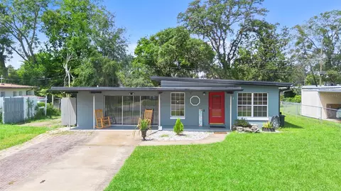 118 S Sunland Dr, Sanford, FL 32773